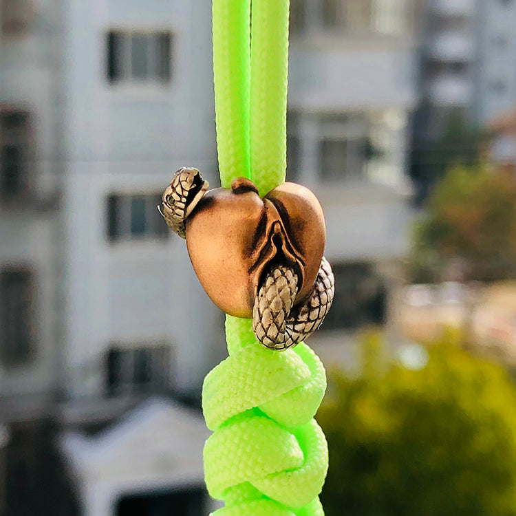 SnakeSword Apple Snake Custom Knives lanyard beads