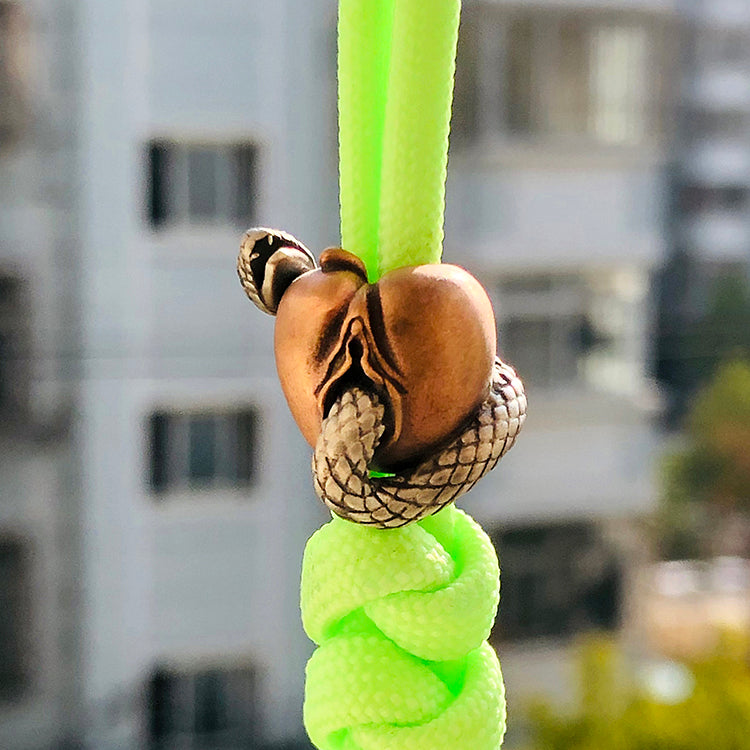 SnakeSword Apple Snake Custom Knives lanyard beads