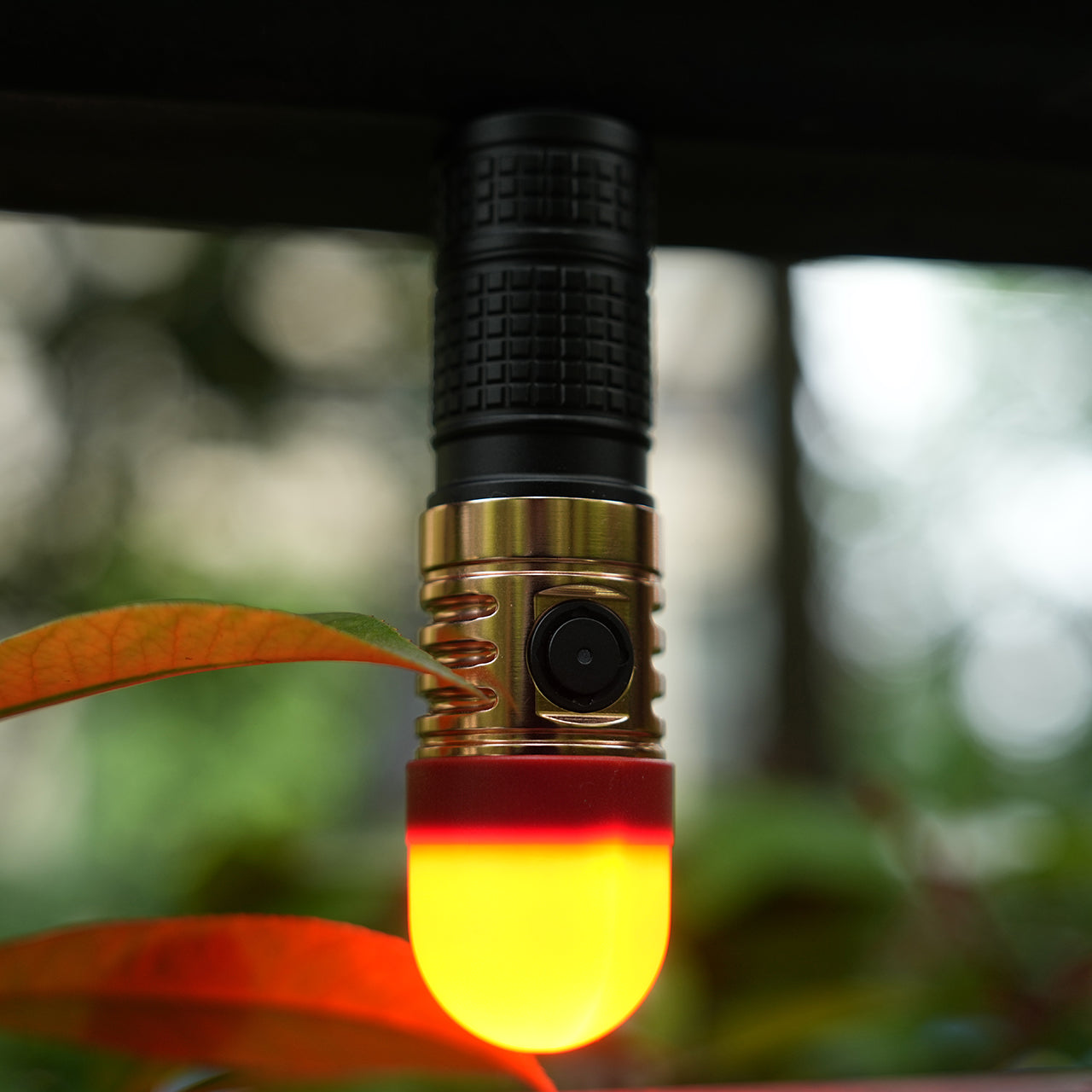 Manker Flashlight E14 IV Brightest EDC Flashlight Dual Use 18650 and 18350 Battery