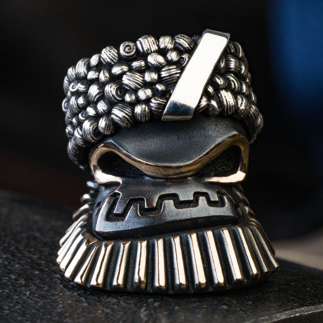 Alexander Peshkov Guerrilla Handmake Custom lanyards beads Edc Pendant Knife Bead