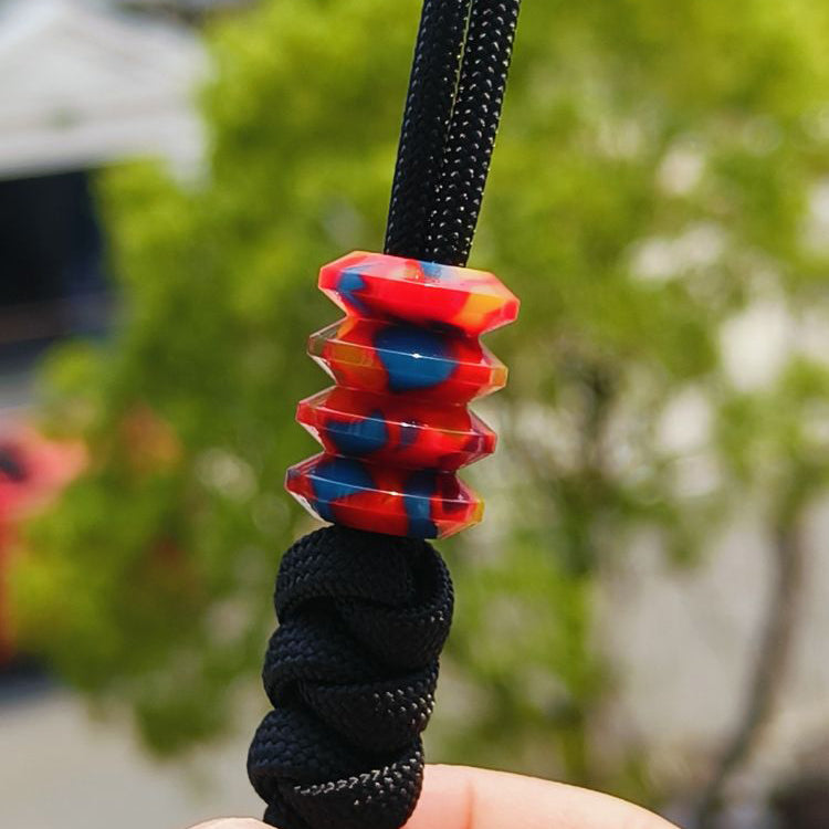 SnakeSword Resin Contrast Color Knife Bead Pendant Knives Lanyard bead 3 pcs