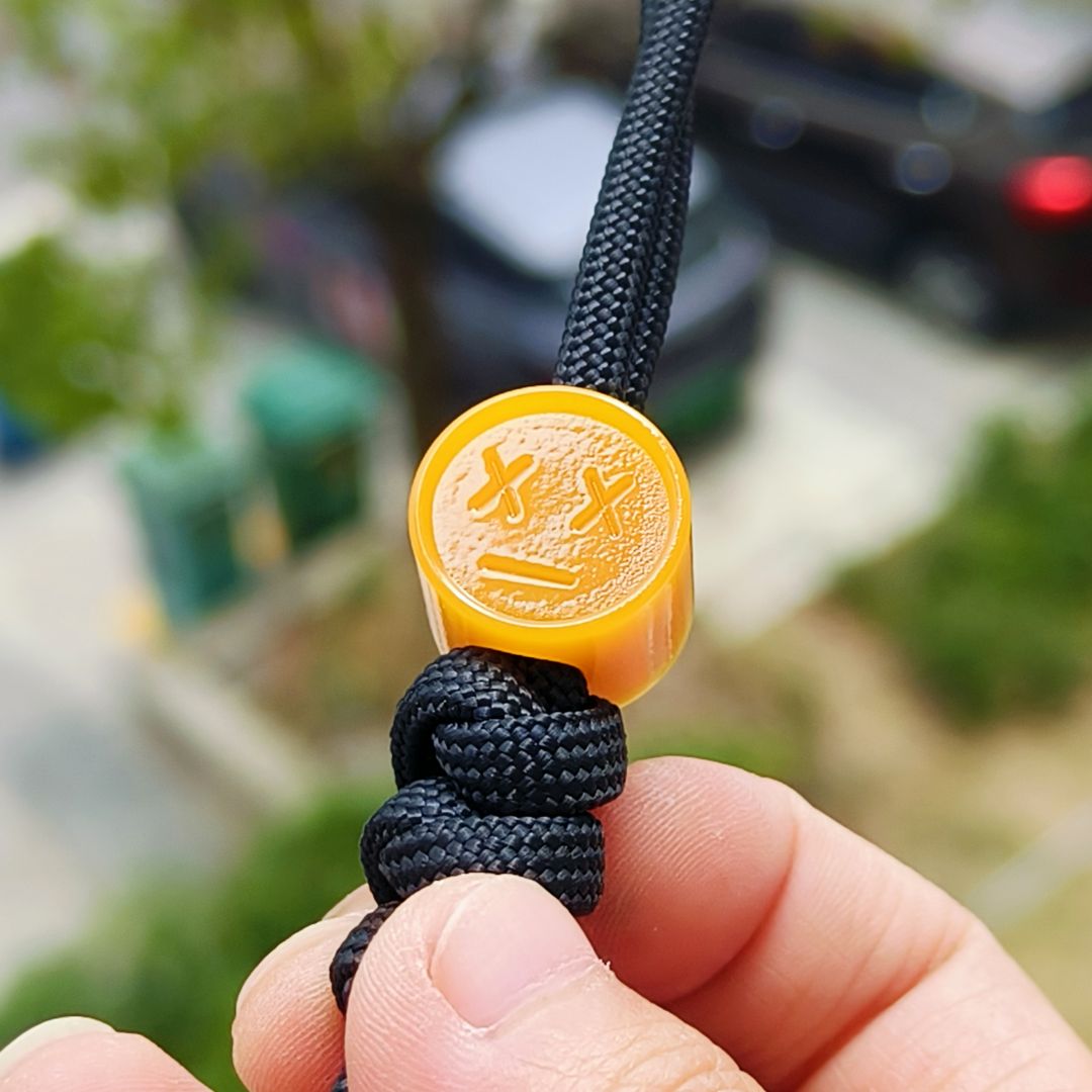 SnakeSword Yellow Resin Smile Bead EDC Paracord Lanyard Beads Bracelet & Accessories 3 pcs