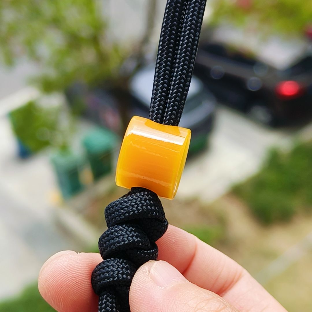 SnakeSword Yellow Resin Smile Bead EDC Paracord Lanyard Beads Bracelet & Accessories 3 pcs