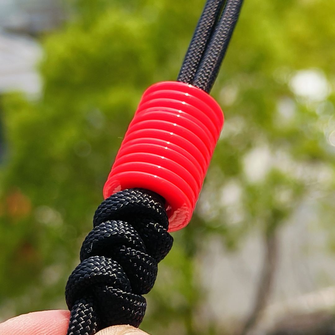 SnakeSword Red Resin Knife Bead Pendant Knives Lanyard bead 3 pcs