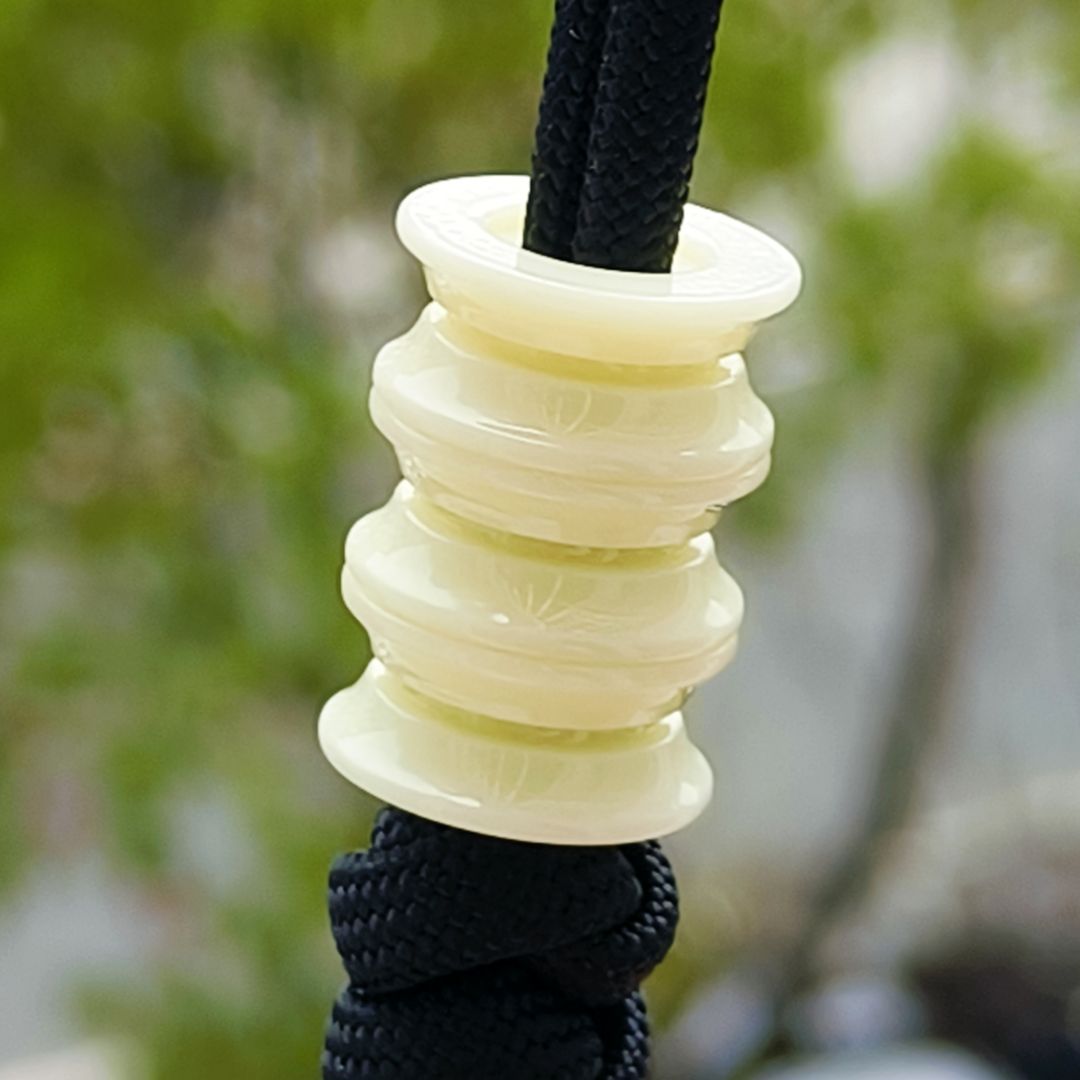 SnakeSword Milk White Resin Knife Bead Pendant Knives Lanyard bead 3 pcs