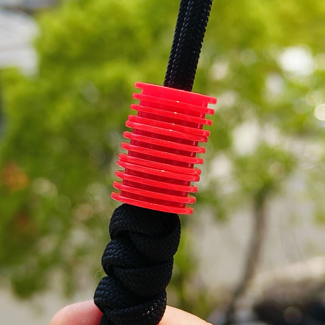 SnakeSword Red Resin Knife Bead Pendant Knives Lanyard bead 3 pcs