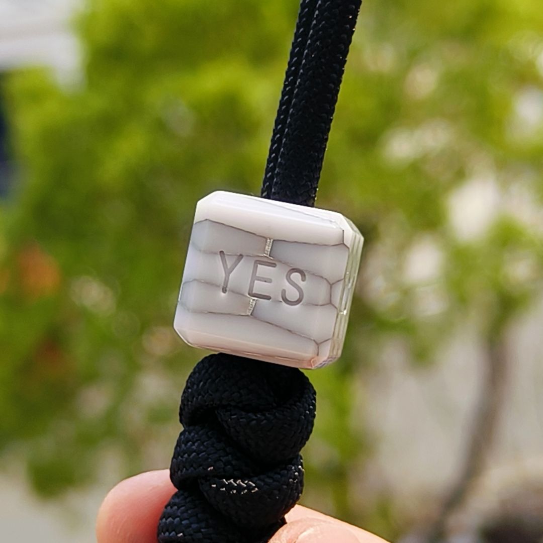 SnakeSword White Resin Knife Bead Pendant Knives Lanyard bead 3 pcs