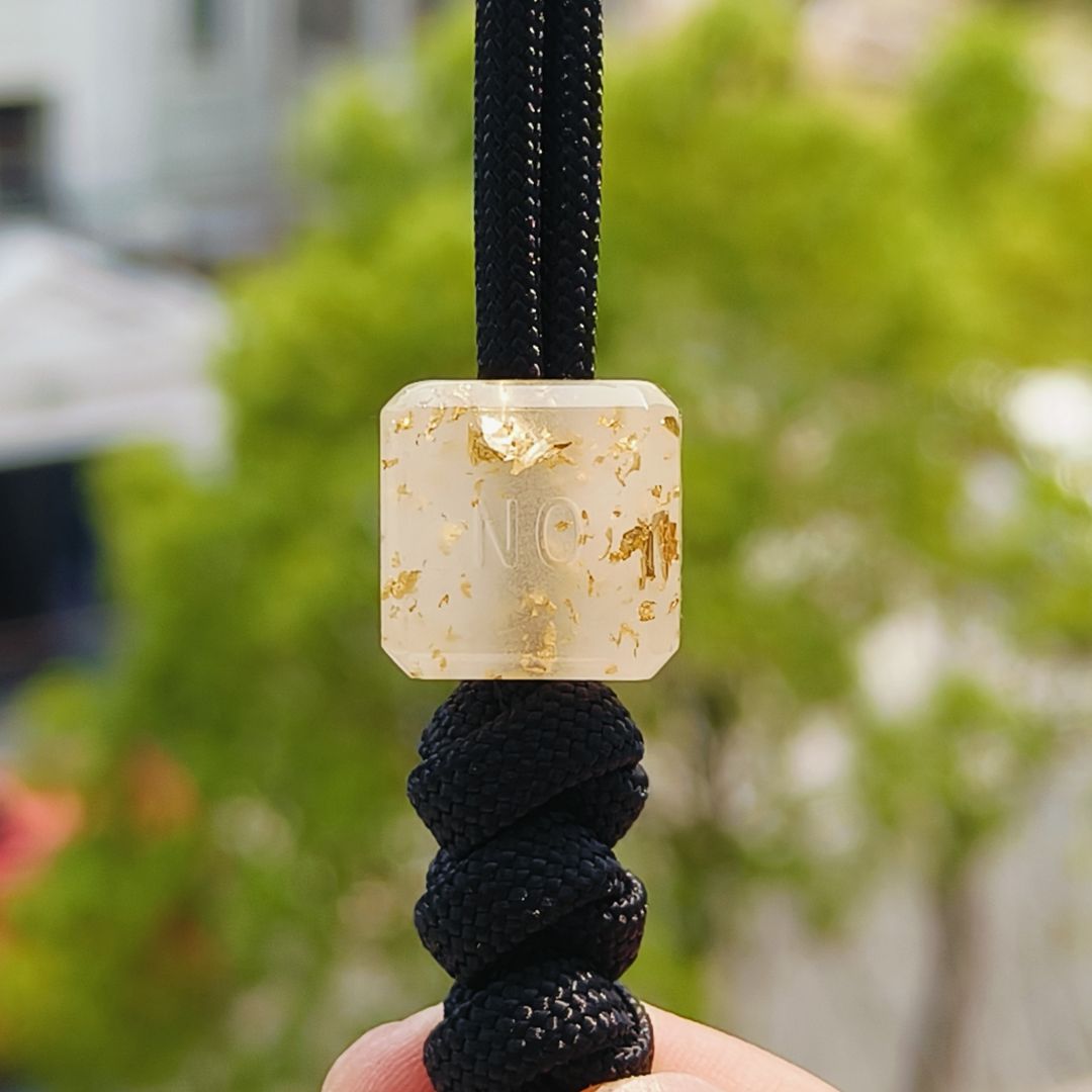 SnakeSword Luminous Resin Knife Bead Pendant Knives Lanyard bead 2 pcs