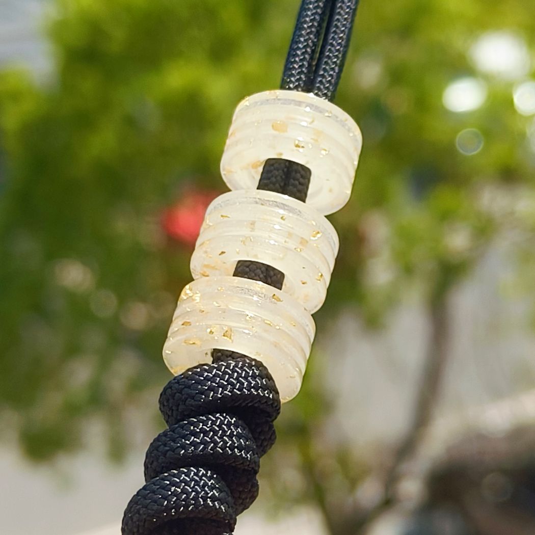 SnakeSword White Luminous Gold Foil Resin Bead EDC Knife Lanyard Beads 2 pcs