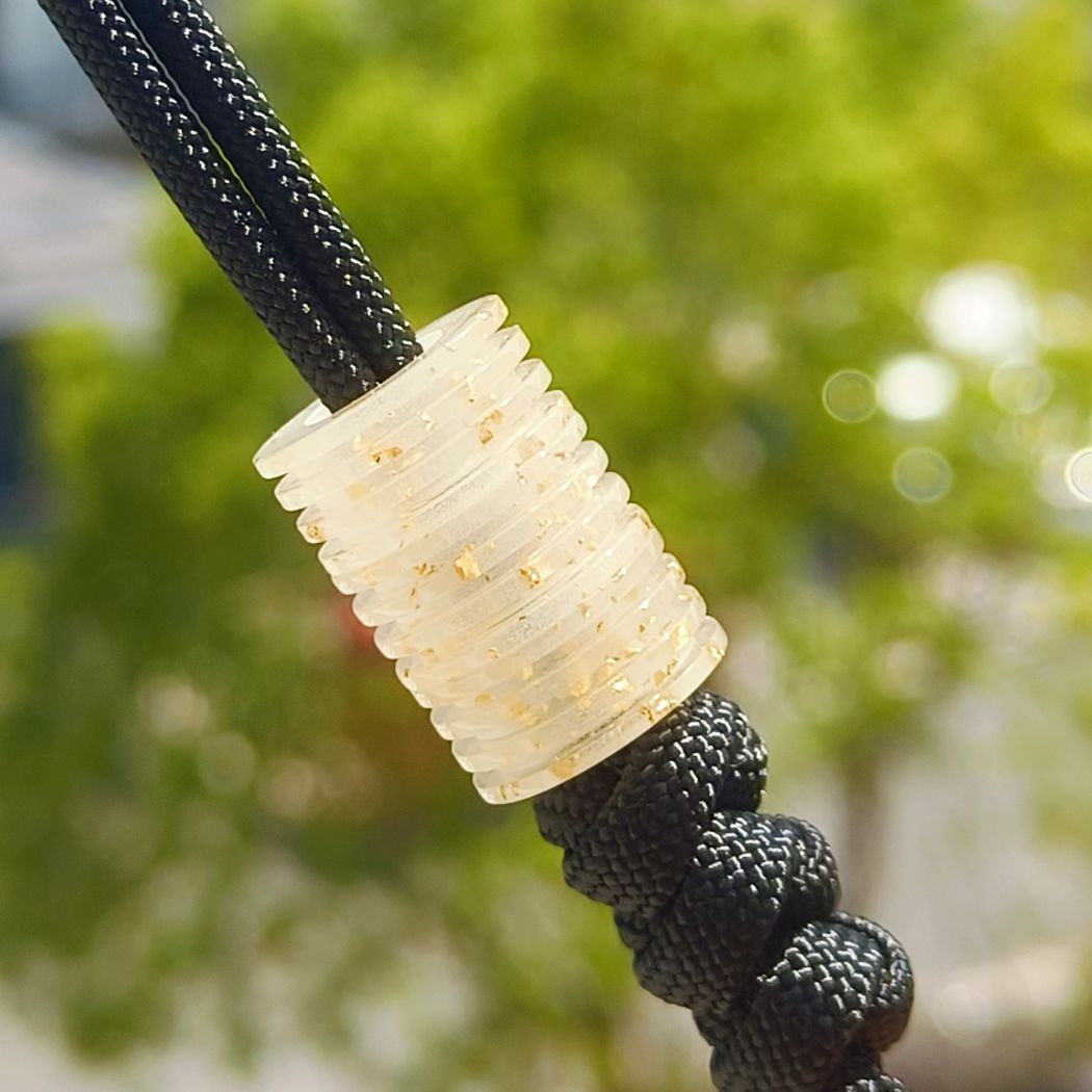 SnakeSword White Luminous Gold Foil Resin Bead EDC Knife Lanyard Beads 2 pcs