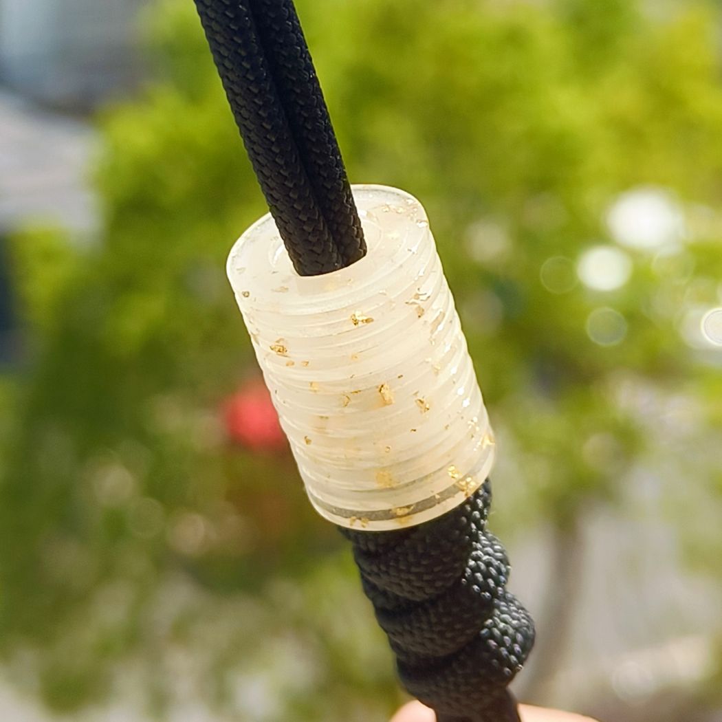 SnakeSword White Luminous Gold Foil Resin Bead EDC Knife Lanyard Beads 2 pcs