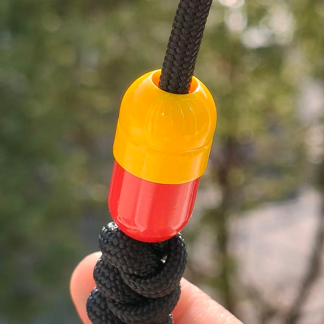 SnakeSword Capsule Resin Lanyard Beads Yellow+Red Knife Lanyard Beads 3 PCS