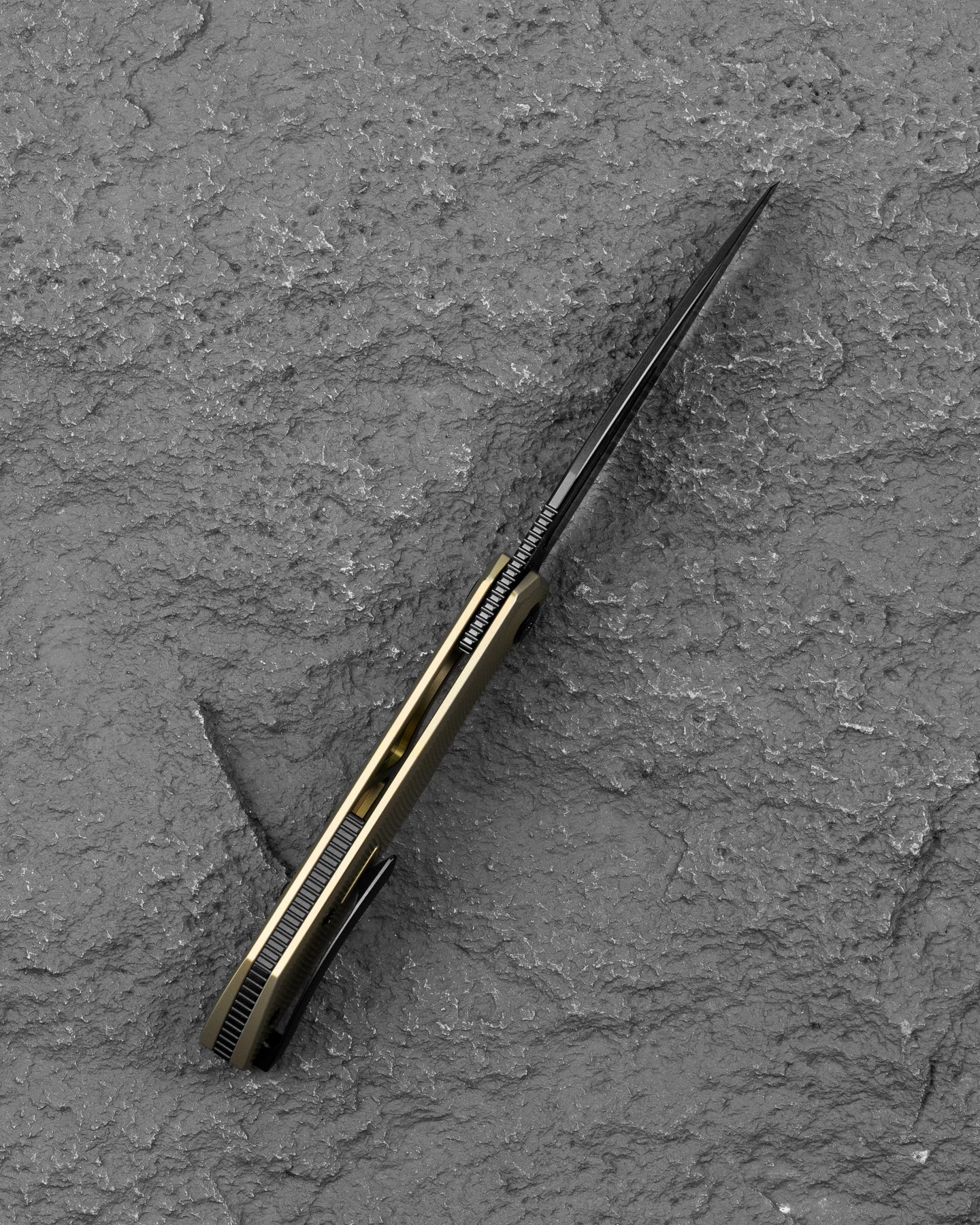 Bestech Taipan BT2503B MagnaCut Blade Titanium Handle Frame Lock Folding Knife