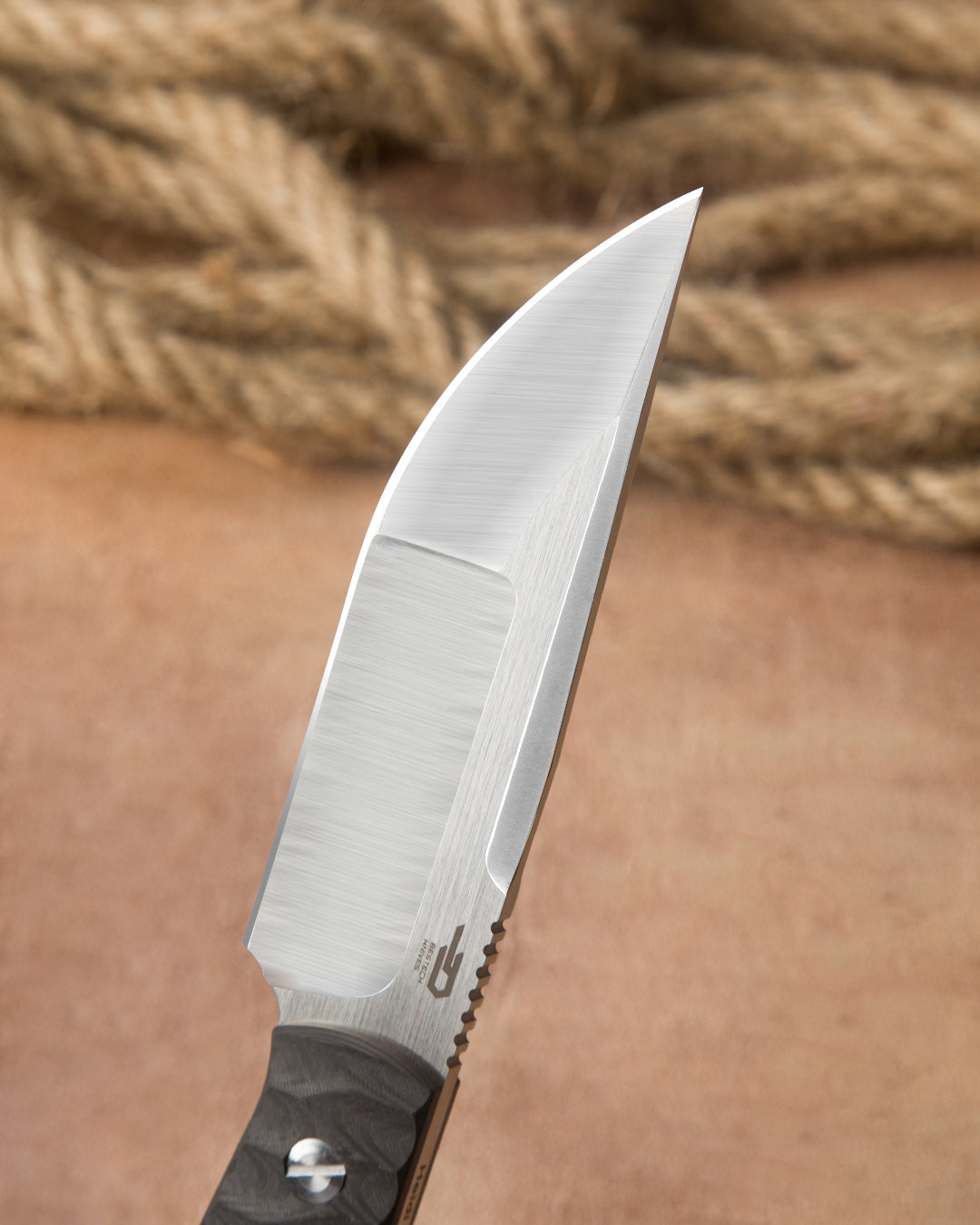 Bestech HEIDI BLACKSMITH#2 BFK04A CPM-S35VN Blade Carbon Fiber Handle Fixed Blade Knife