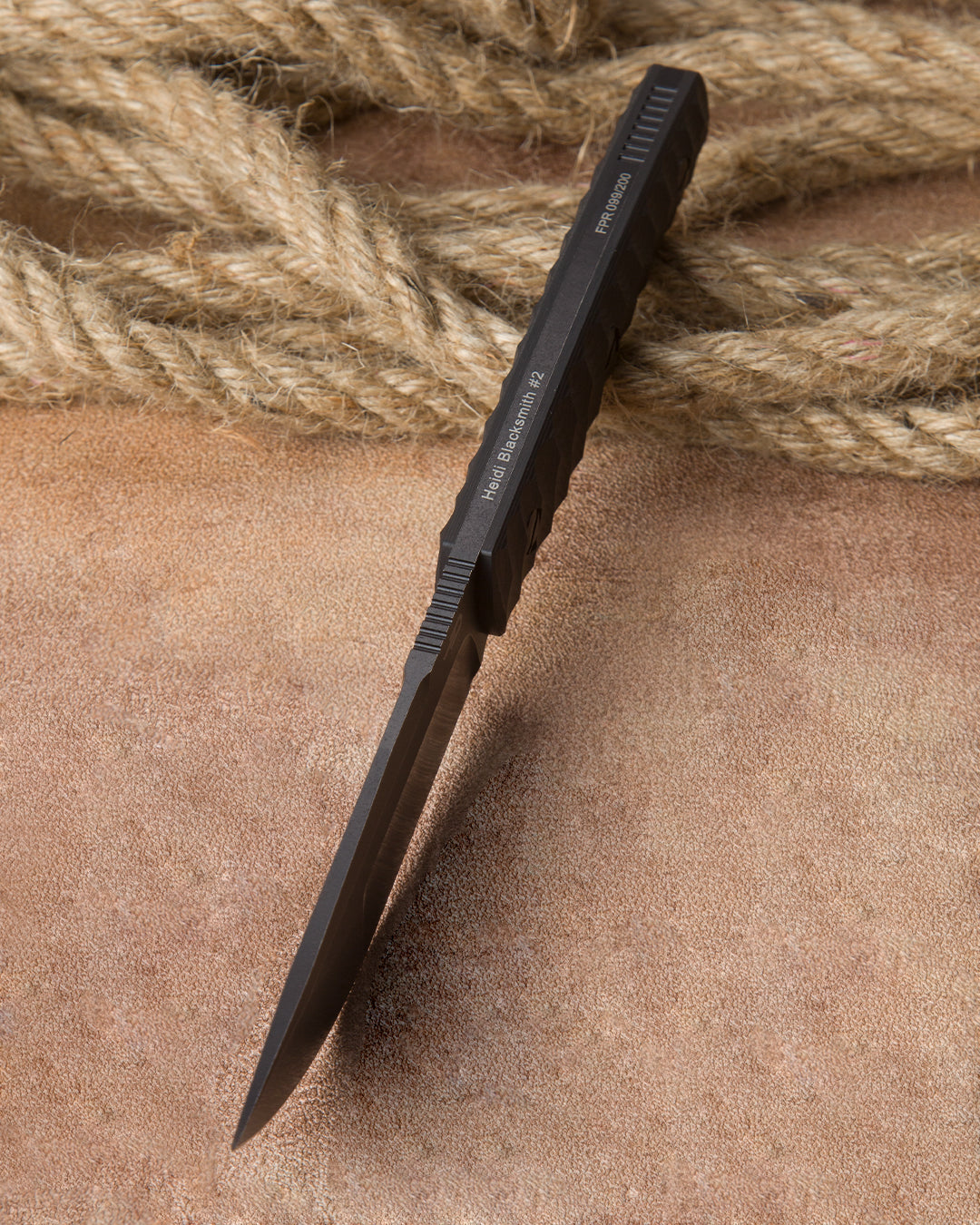 Bestech HEIDI BLACKSMITH#2 BFK04B CPM-S35VN Blade Carbon Fiber Handle Fixed Blade Knife