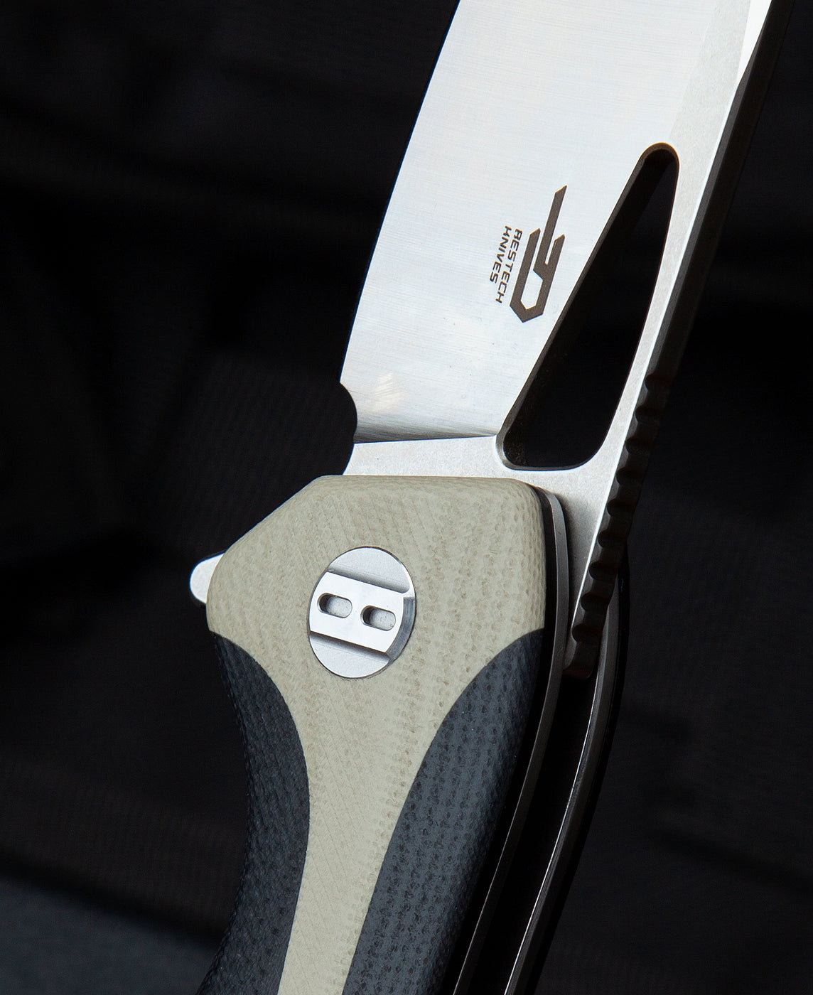 Bestech Komodo BG26B D2 Blade G10 Handle Liner Lock Folding Knife