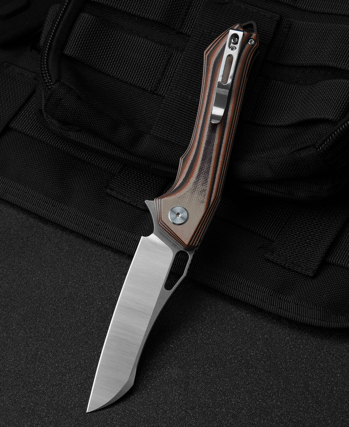 Bestech Platypus BG28C D2 Blade G10 Handle Liner Lock Folding Knife