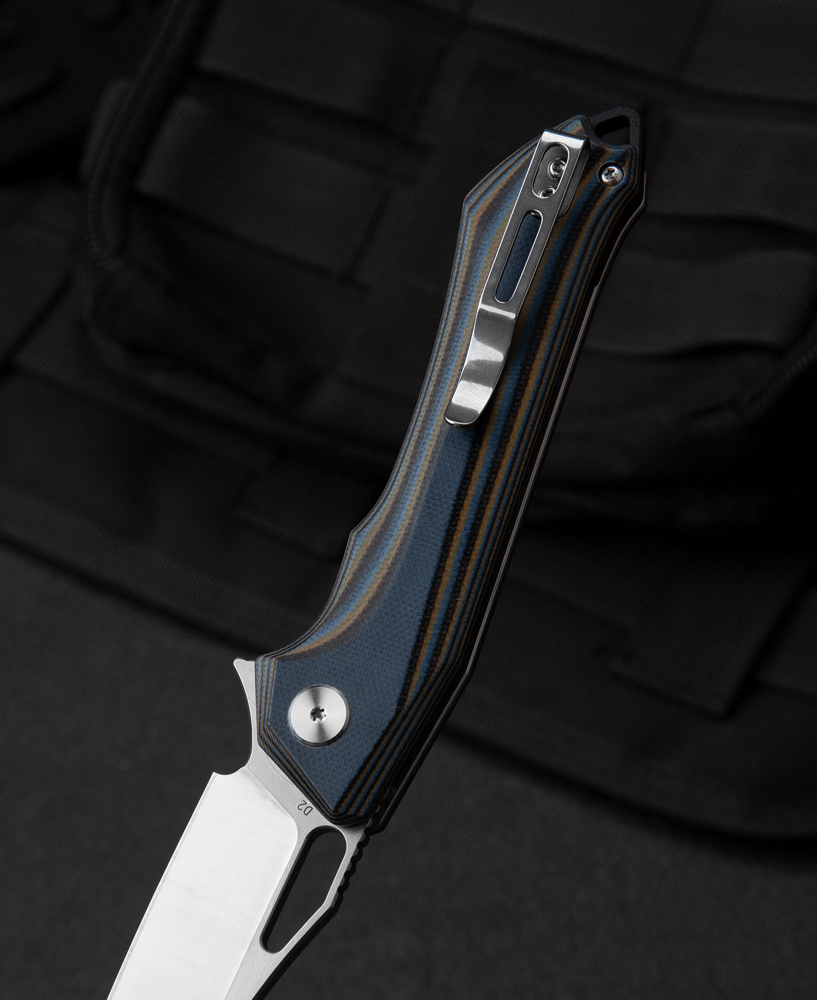 Bestech Platypus BG28D D2 Blade G10 Handle Liner Lock Folding Knife