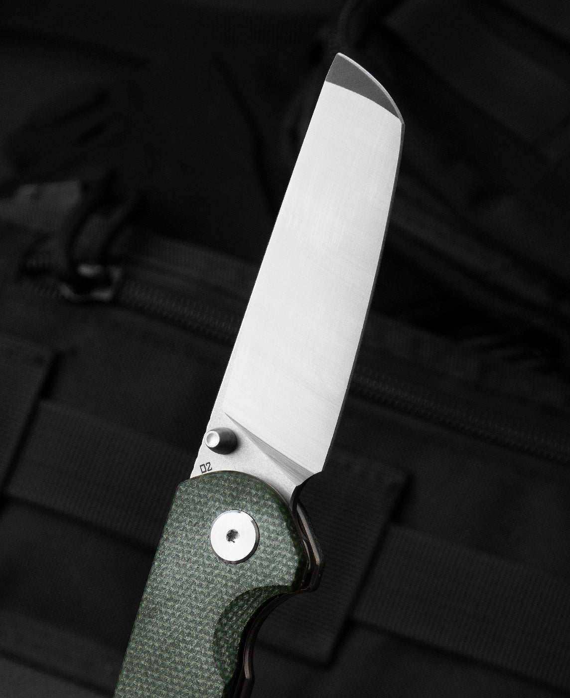 Navaja plegable Bestech Sledgehammer BG31B-1 con hoja D2 y mango de Micarta con bloqueo de liner