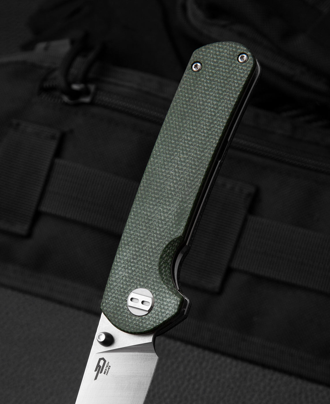 Navaja plegable Bestech Sledgehammer BG31B-1 con hoja D2 y mango de Micarta con bloqueo de liner