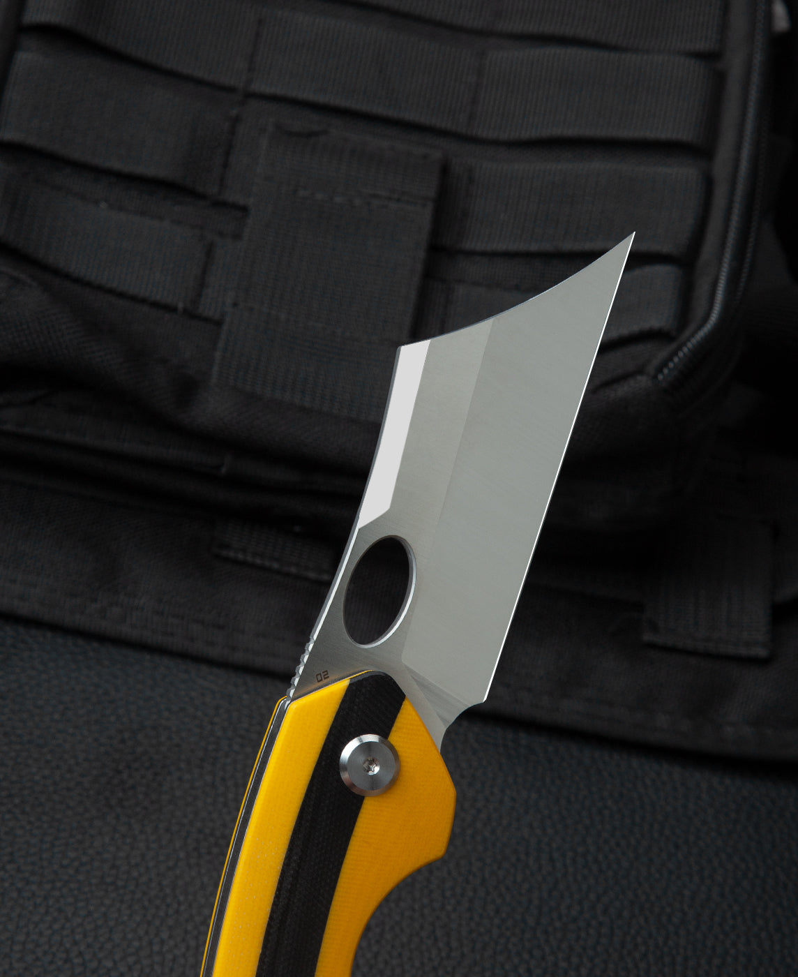 Bestech Skirmish BG44B D2 Blade G10 Handle Liner Lock Folding Knife