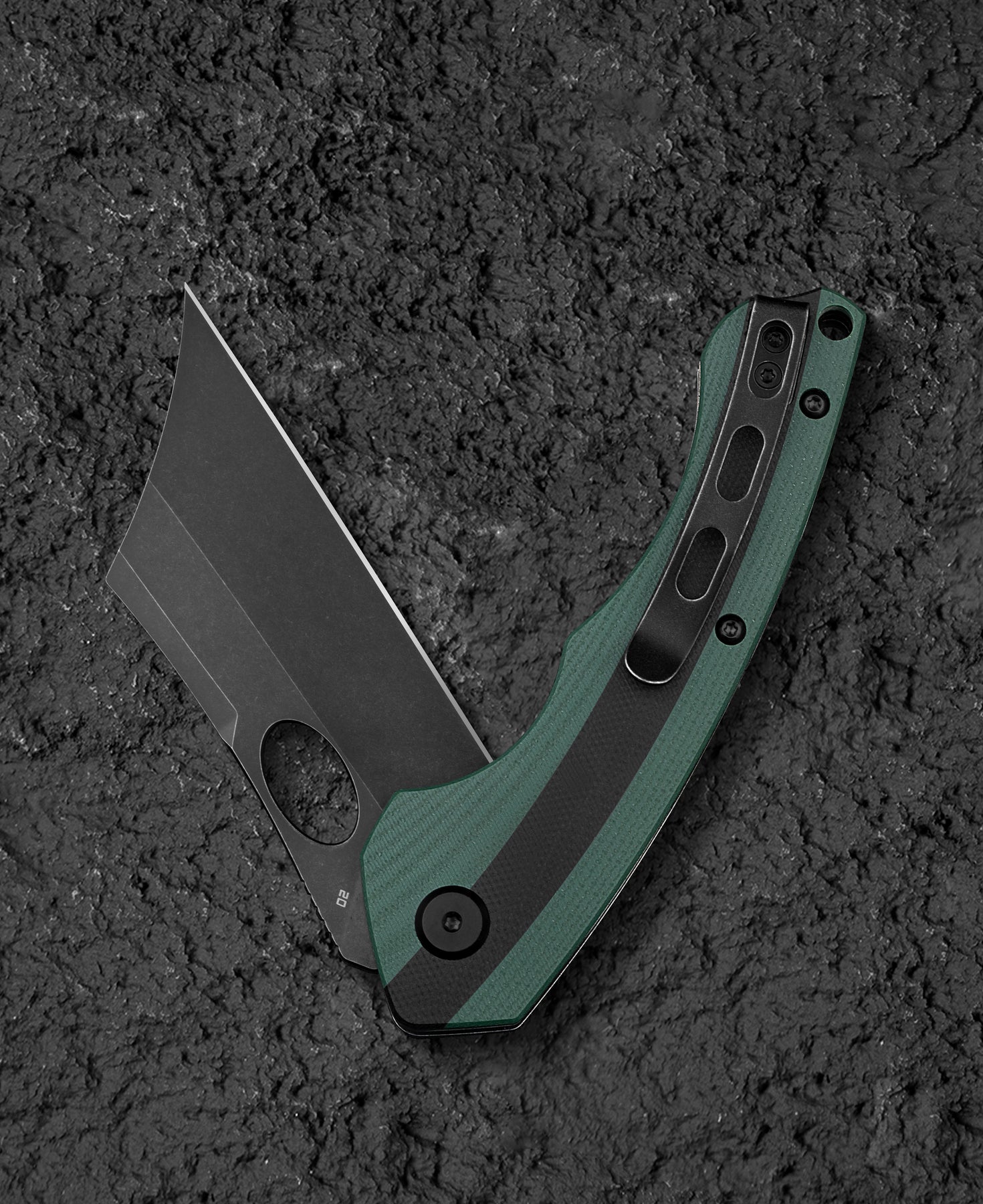 Bestech Skirmish BG44E D2 Blade G10 Handle Liner Lock Folding Knife