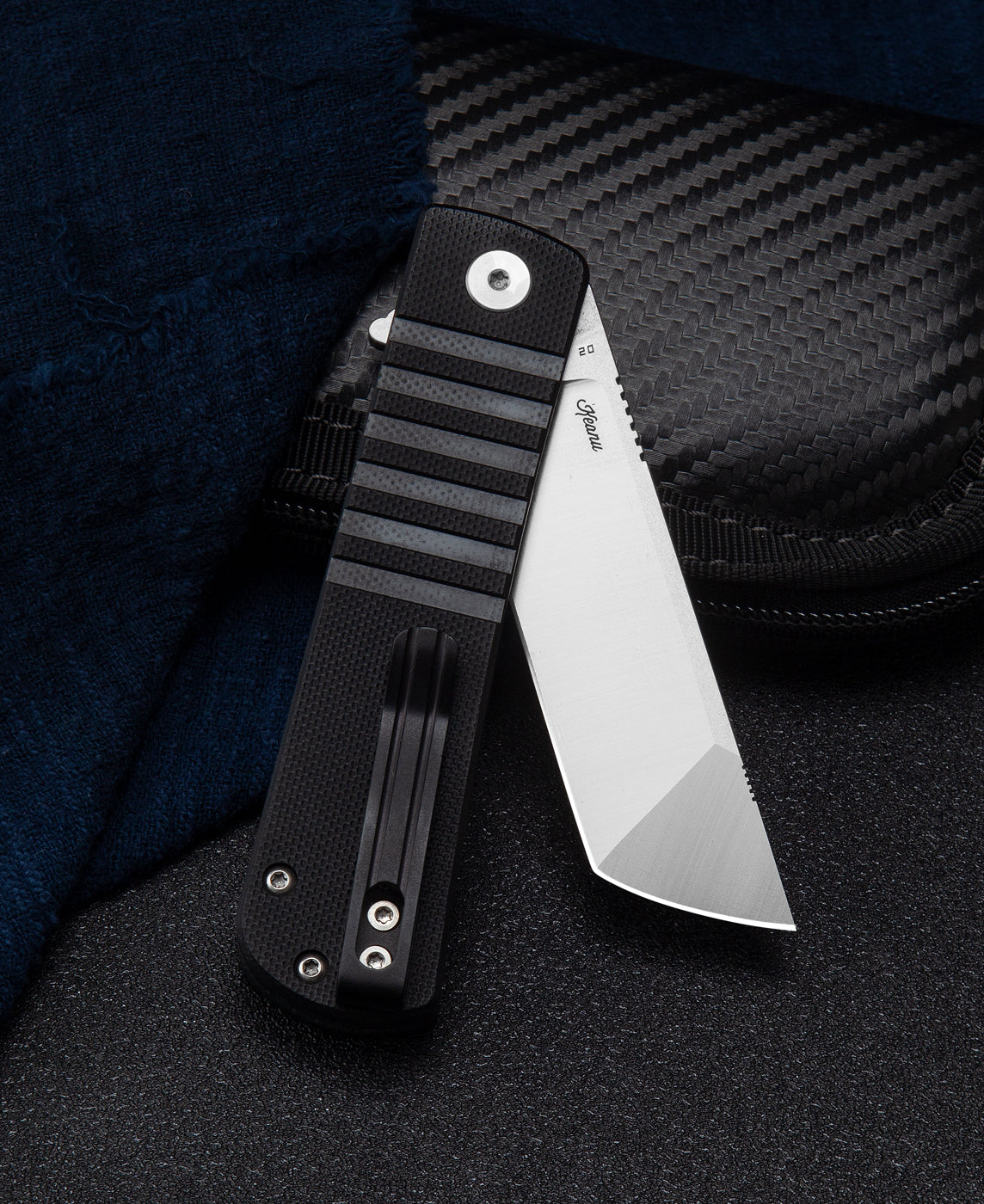 Bestech Titan BG49A-1 D2 Blade Black G10 Handle Liner Lock Folding Knife