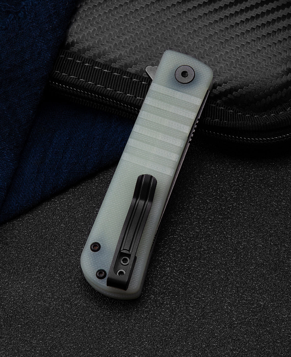 Bestech Titan BG49A-4 D2 Blade Jade G10 Handle Liner Lock Folding Knife