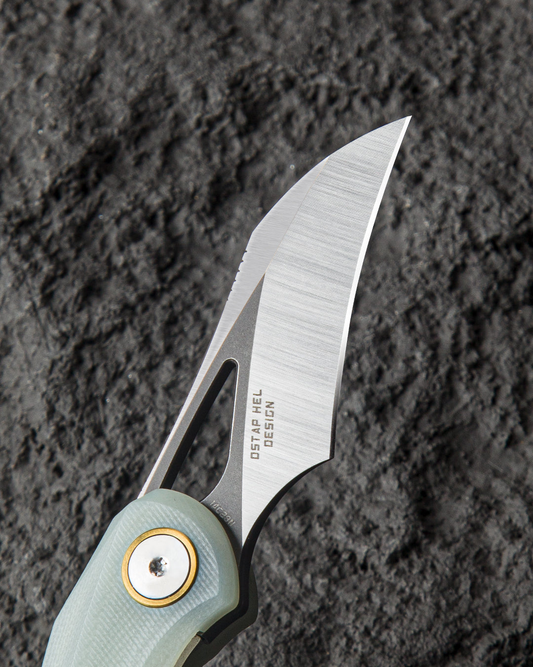 Bestech Bihai BG53F 14C28N Blade G10 Handle Liner Lock Folding Knife