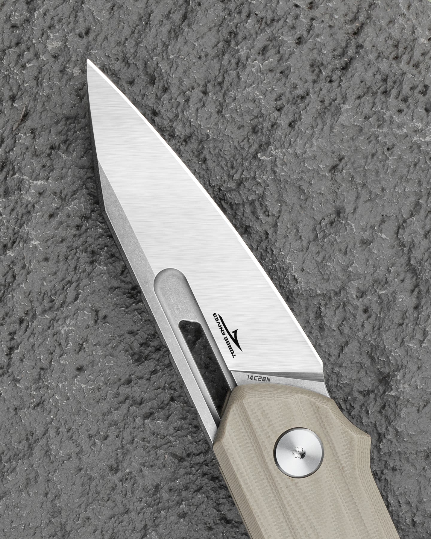 Bestech Toddler BG64C 14C28N Blade G10 Handle Liner Lock Folding Knife