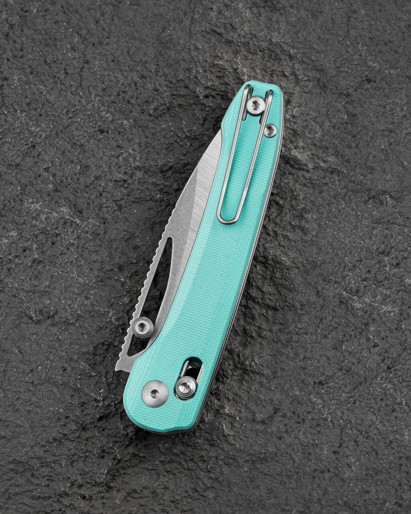 Bestech Cobber BG68B 14C28N Blade Light Blue G10 Handle Crossbar Lock Folding Knife