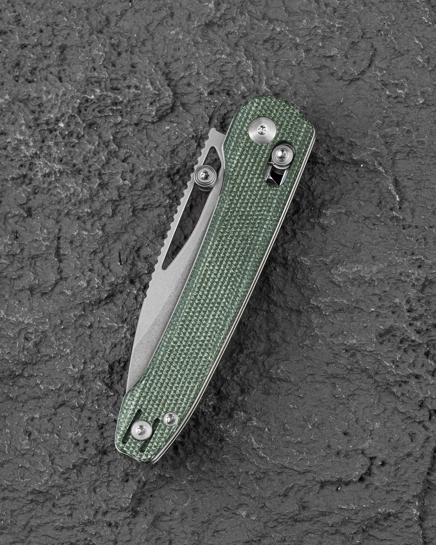 Bestech Cobber BG68D 14C28N Blade Green Micarta Handle Crossbar Lock Folding Knife