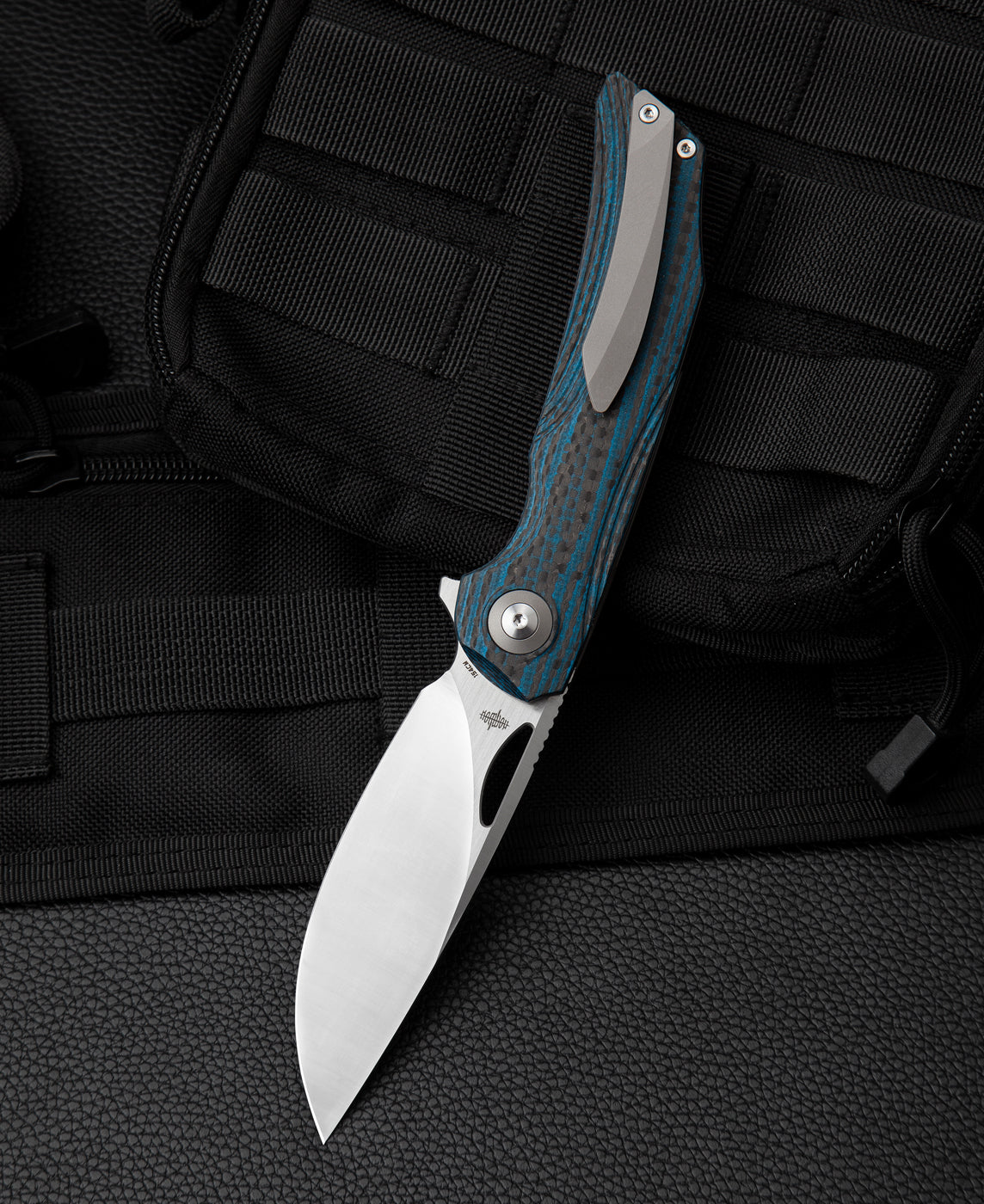 Bestech Falko BL01B 154CM Blade Carbon Fiber and G10 Handle Liner Lock Folding Knife