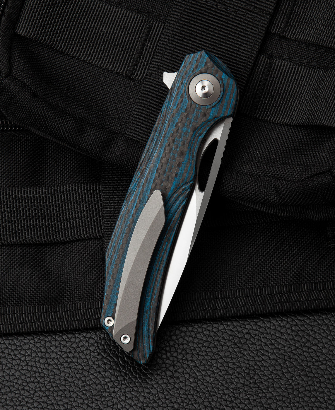 Bestech Falko BL01B 154CM Blade Carbon Fiber and G10 Handle Liner Lock Folding Knife