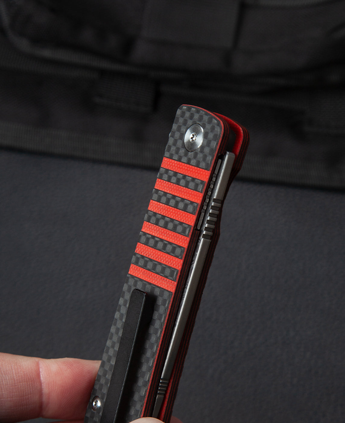 Bestech Titan BL05B Damascus Blade Carbon Fiber and G10 Handle Liner Lock Folding Knife