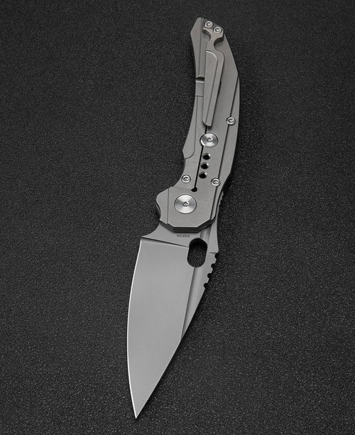 Bestech Exploit BT2005F CPM-S35VN Blade Titanium+Carbon Fiber Handle Frame Lock Folding Knife