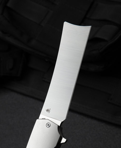 Bestech Spanish Tip Razor BT2101A M390 Blade Titanium+Carbon Fiber Handle Frame Lock Folding Knife