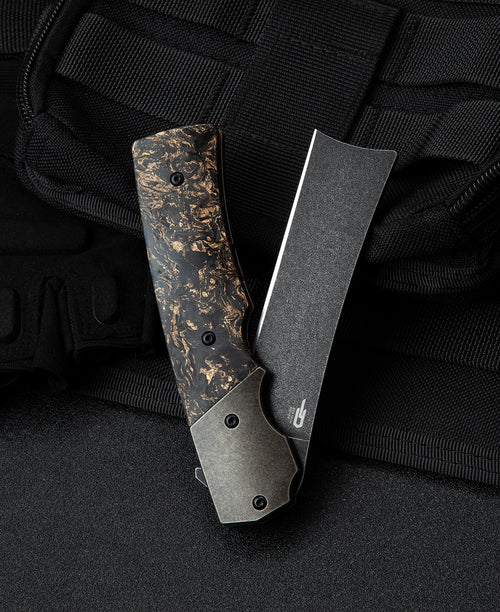 Bestech Spanish Tip Razor BT2101C M390 Blade Titanium+Carbon Fiber With Copper Foil Handle Frame Lock Folding Knife