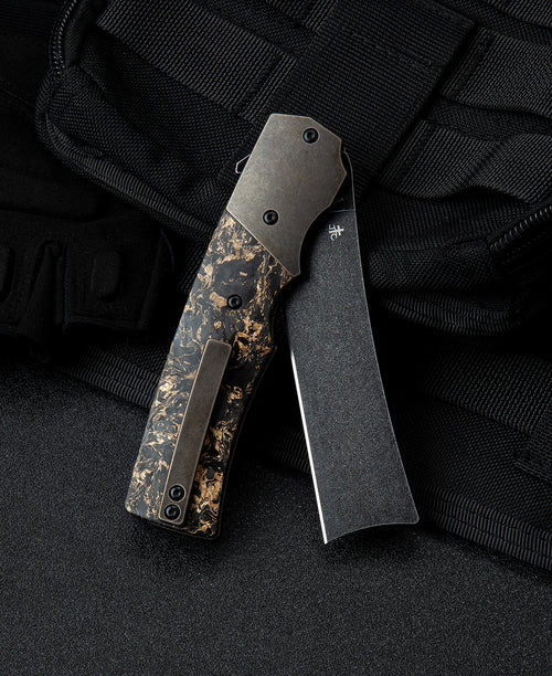 Bestech Spanish Tip Razor BT2101C M390 Blade Titanium+Carbon Fiber With Copper Foil Handle Frame Lock Folding Knife