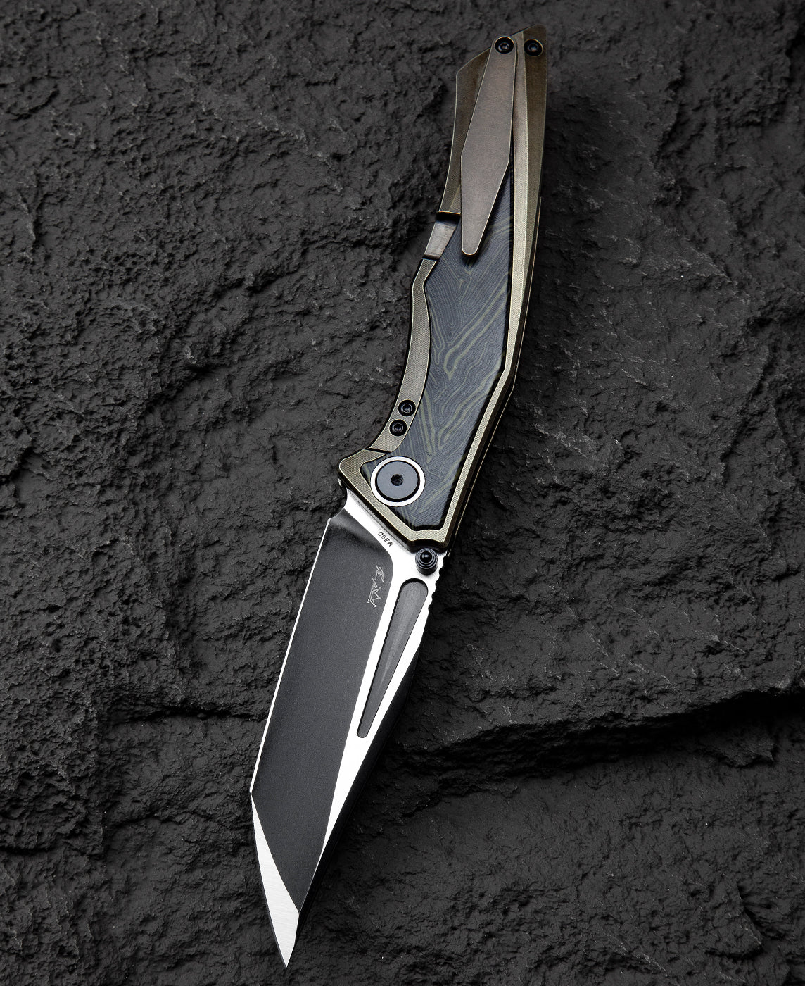 Bestech Togatta BT2102E M390 Blade Titanium+G10 Inlay Handle Frame Lock Folding Knife