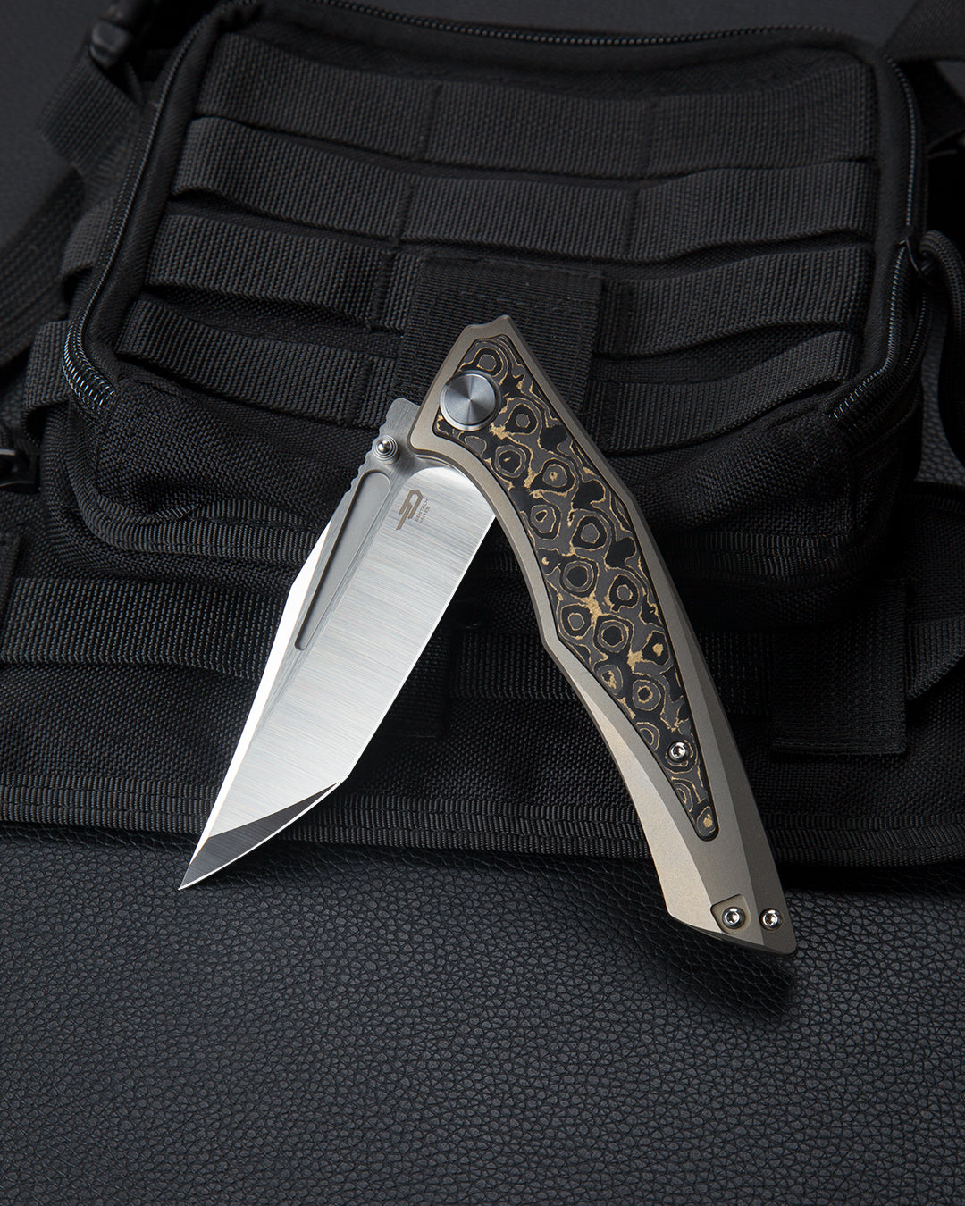 Bestech Togatta BT2102G M390 Blade Titanium+ Damascus Copper Carbon Inlay Handle Frame Lock Folding Knife