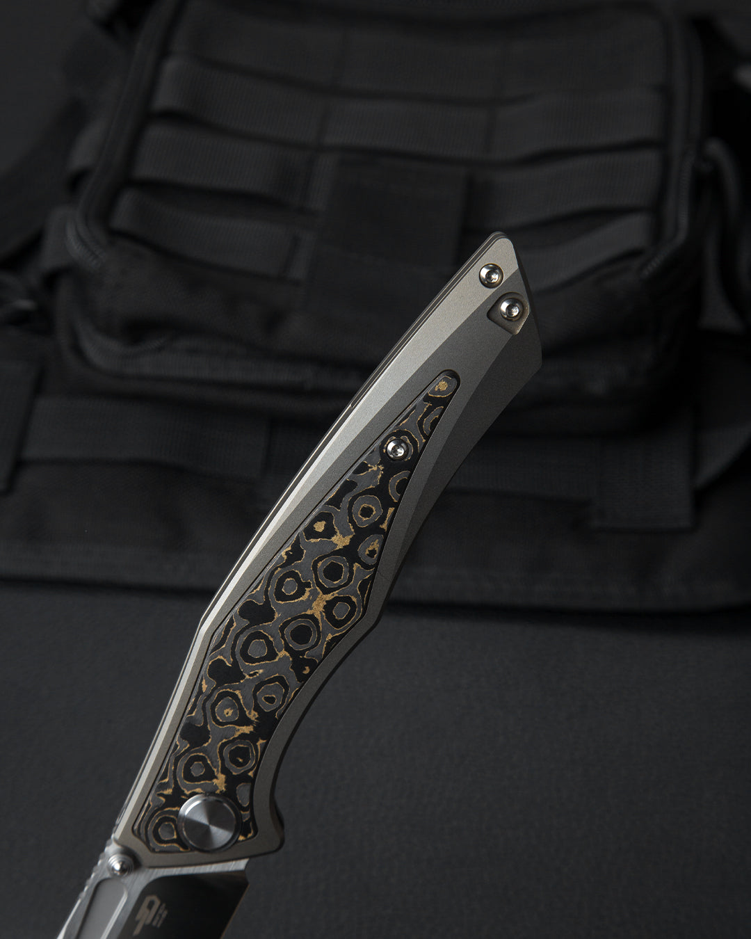 Bestech Togatta BT2102G M390 Blade Titanium+ Damascus Copper Carbon Inlay Handle Frame Lock Folding Knife