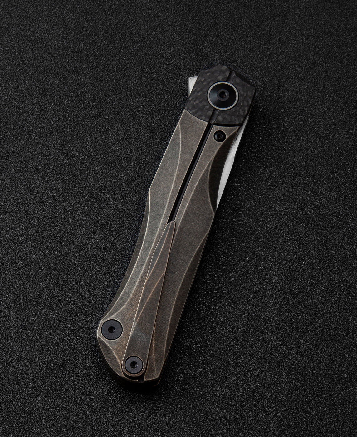 Bestech Thyra BT2106B M390 Blade Titanium+Carbon Fiber Inlay Handle Frame Lock Folding Knife