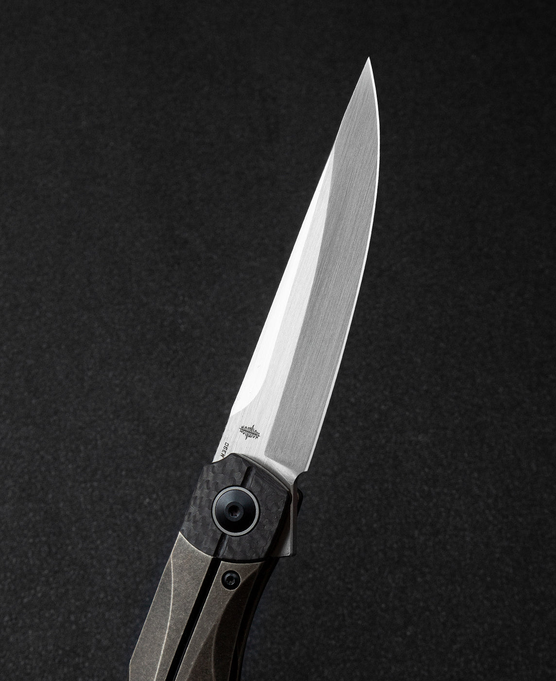 Bestech Thyra BT2106B M390 Blade Titanium+Carbon Fiber Inlay Handle Frame Lock Folding Knife