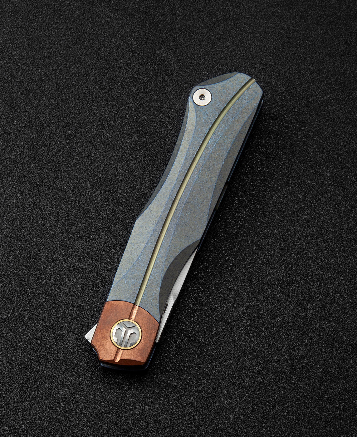 Bestech Thyra BT2106D M390 Blade Titanium+Red Copper Inlay Handle Frame Lock Folding Knife