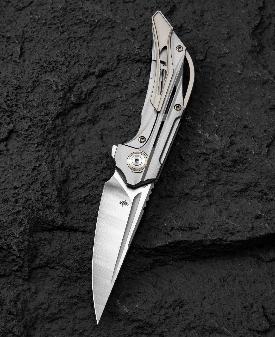 Bestech Vigil T2201A M390 Blade Titanium Handle Frame Lock Folding Knife