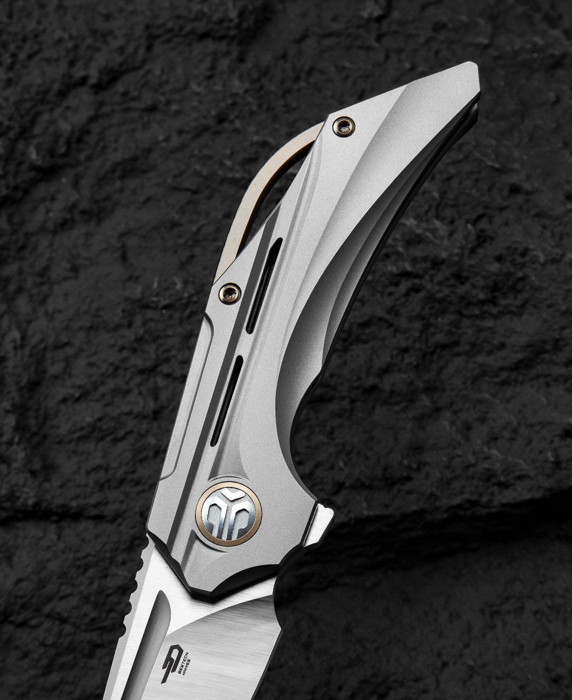 Bestech Vigil T2201A M390 Blade Titanium Handle Frame Lock Folding Knife