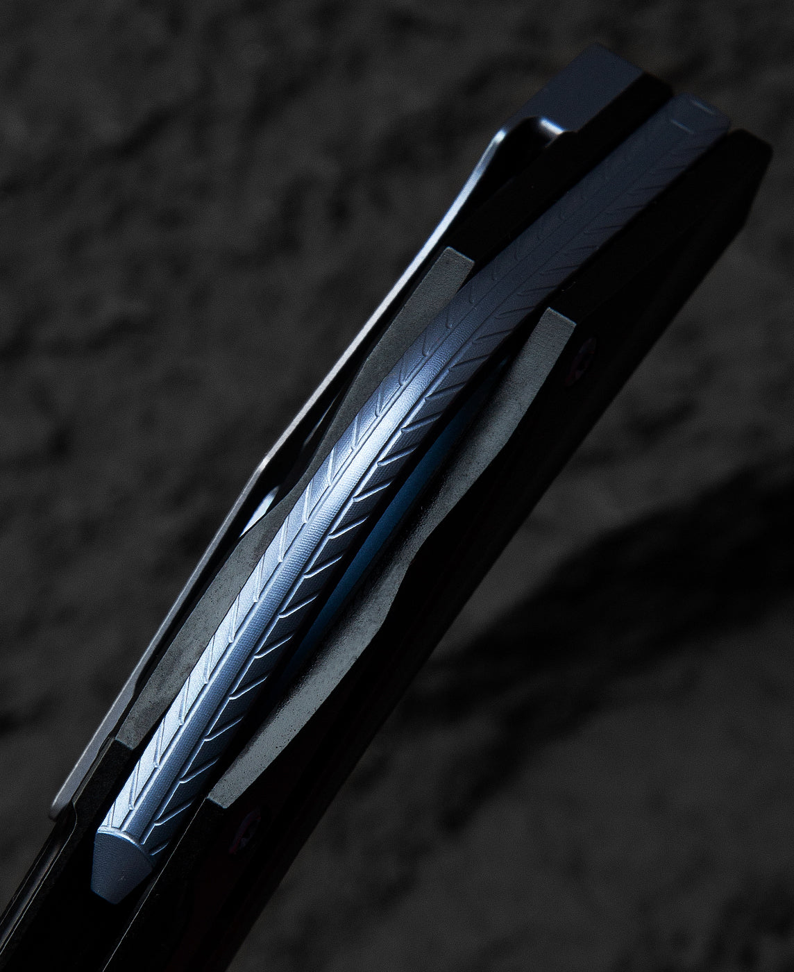 Bestech Vigil BT2201C M390 Blade Titanium Handle Frame Lock Folding Knife