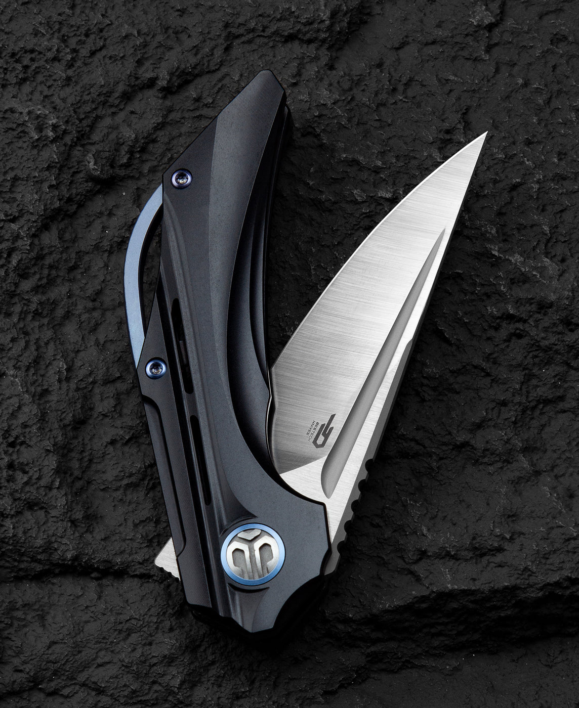 Bestech Vigil BT2201C M390 Blade Titanium Handle Frame Lock Folding Knife