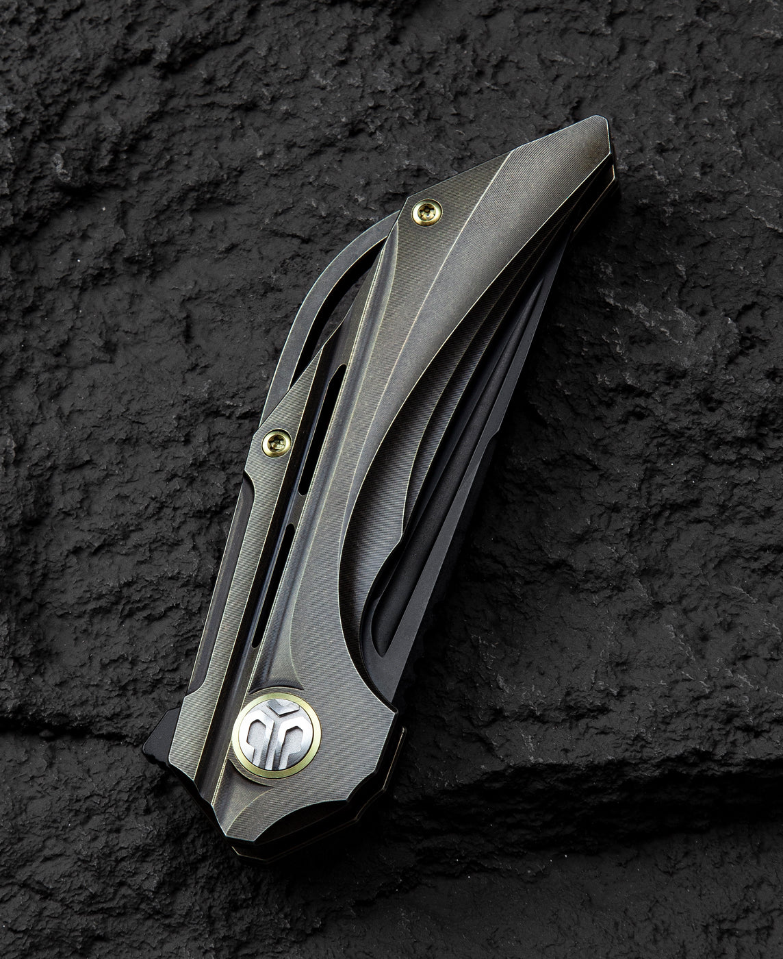 Bestech Vigil BT2201D M390 Blade Titanium Handle Frame Lock Folding Knife